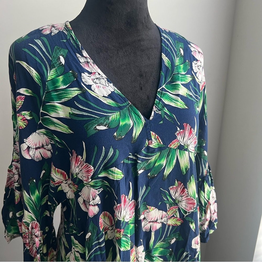 Label of Love Floral Green and Pink Women's Top - Medium - Picture 4 of 15